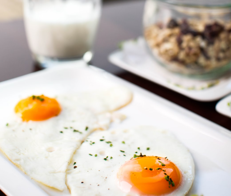 Jajka jako baza na keto śniadanie